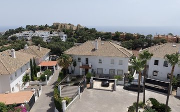 Property slide 29