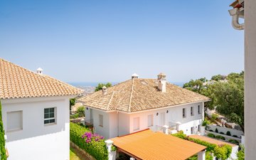 Property slide 34