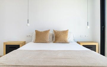 Property slide 20