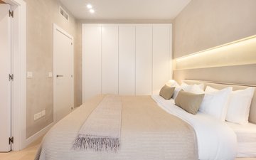 Property slide 22
