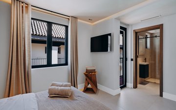 Property slide 26