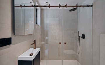 Property slide 25