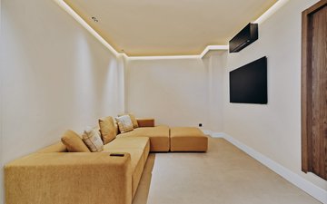 Property slide 35