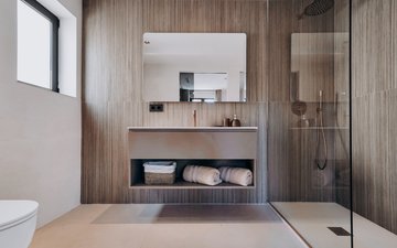 Property slide 40