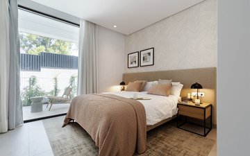 Property slide 17