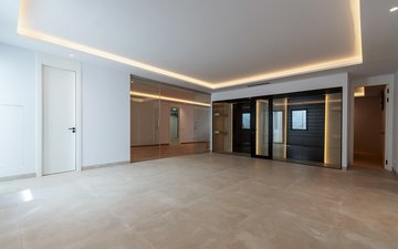 Property slide 48