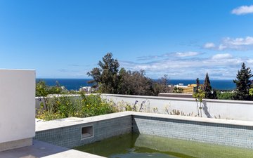 Property slide 43