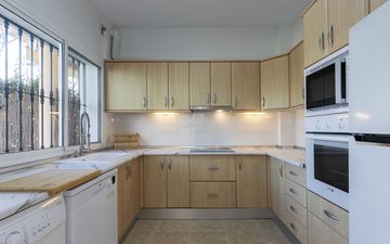 Property slide 5