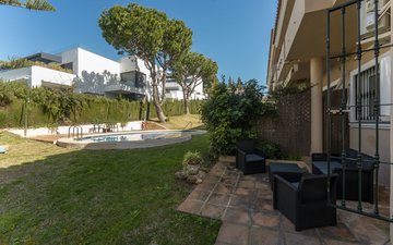 Property slide 50