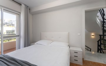 Property slide 22