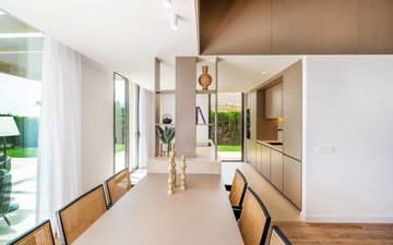 Property slide 20