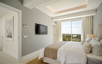 Property slide 25