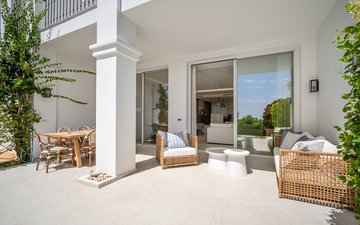 Property slide 10