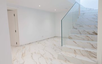Property slide 21