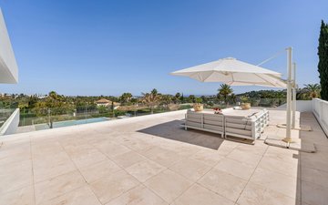 Property slide 18