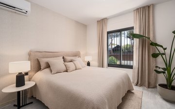 Property slide 18