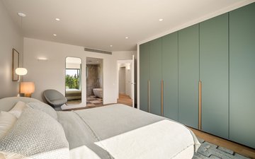 Property slide 14