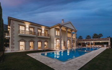 Property slide 39