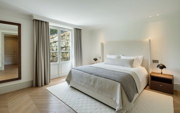Property slide 33