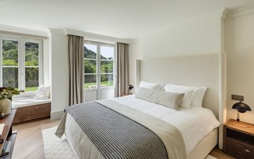 Property slide 31