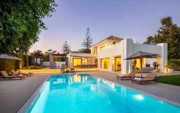 Property slide 38