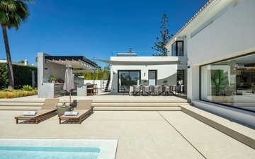 Property slide 14