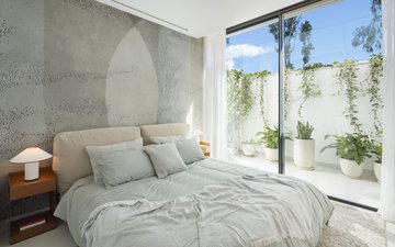 Property slide 20
