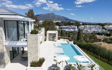 Property slide 40