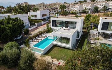 Property slide 24