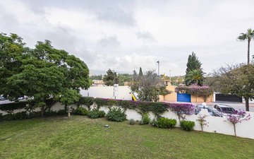 Property slide 42