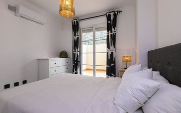 Property slide 28