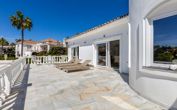 Property slide 25