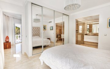 Property slide 21