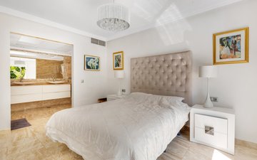 Property slide 17
