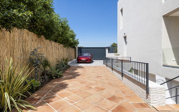 Property slide 51