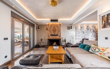 Property slide 25
