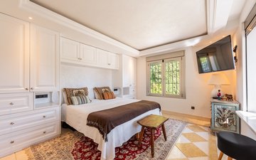Property slide 35