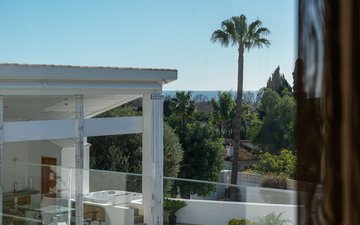 Property slide 17