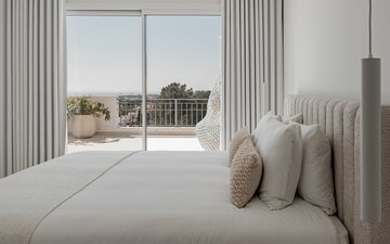 Property slide 20