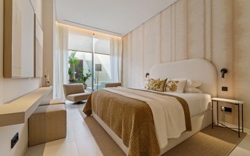 Property slide 36