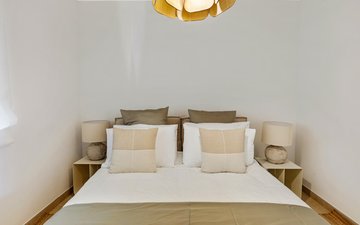 Property slide 21