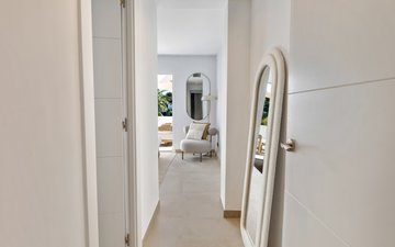 Property slide 32