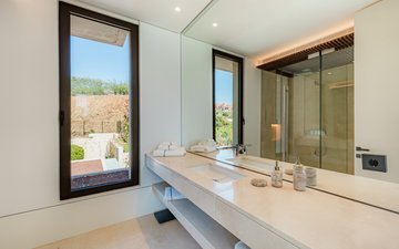 Property slide 19