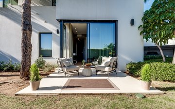 Property slide 19
