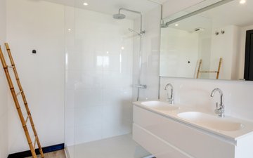 Property slide 19