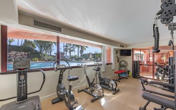Property slide 19