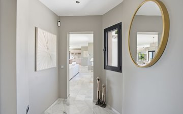 Property slide 20
