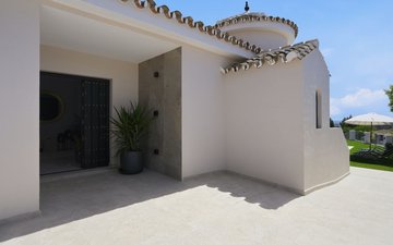 Property slide 17