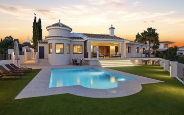 Property slide 50