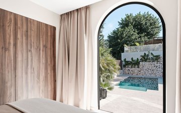 Property slide 24